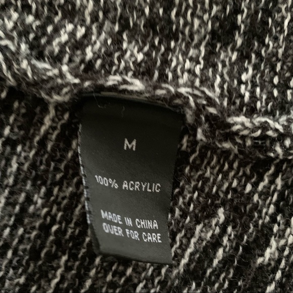 AB Studios Ladies Cardigan Sweater - Picture 4 of 4